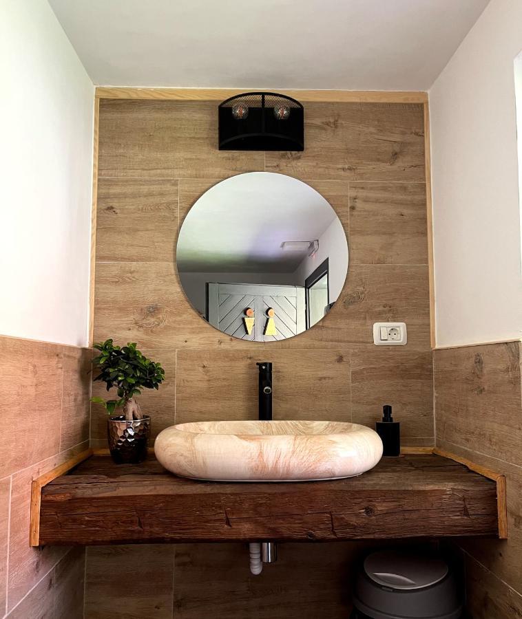 Flore'S Garden Glamping Hotel Törcsvár Kültér fotó