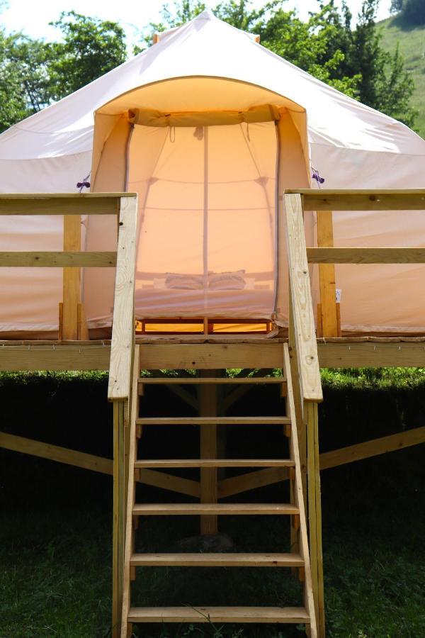 Flore'S Garden Glamping Hotel Törcsvár Kültér fotó