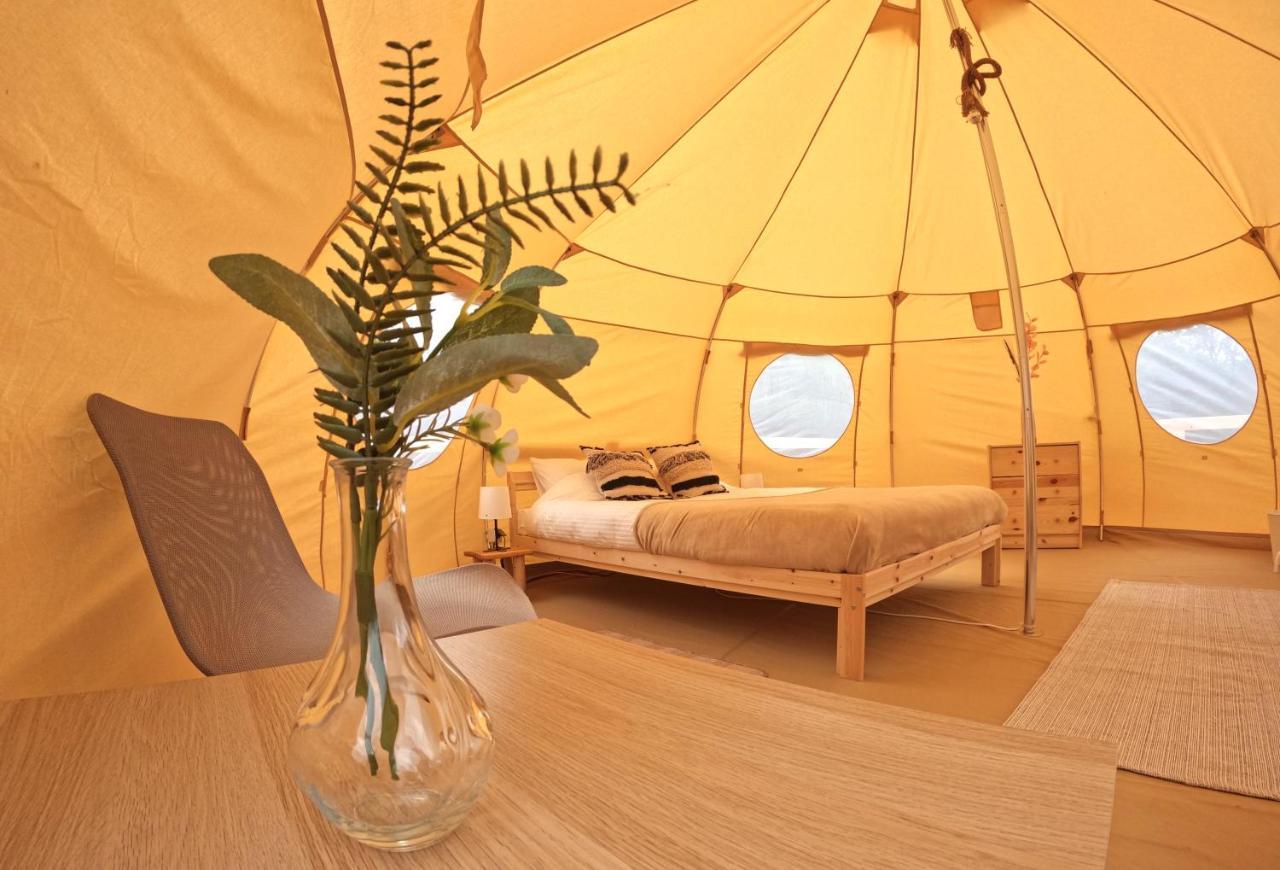 Flore'S Garden Glamping Hotel Törcsvár Kültér fotó
