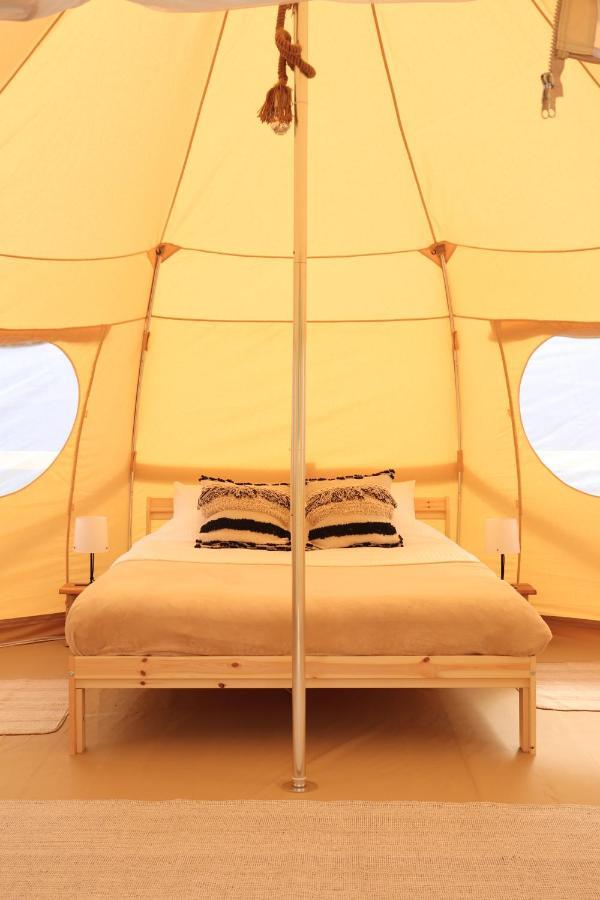 Flore'S Garden Glamping Hotel Törcsvár Kültér fotó
