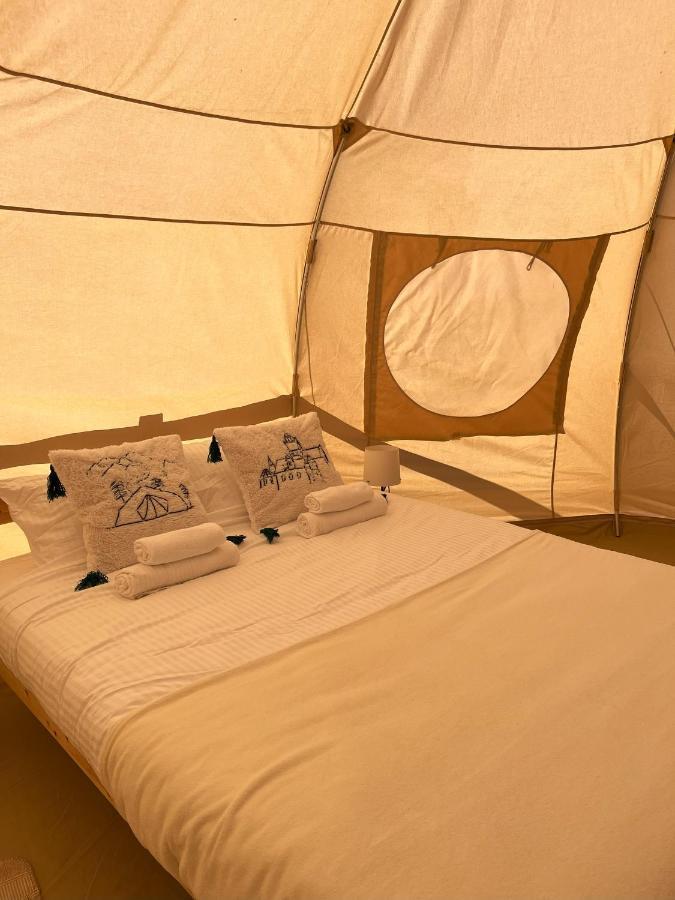 Flore'S Garden Glamping Hotel Törcsvár Kültér fotó